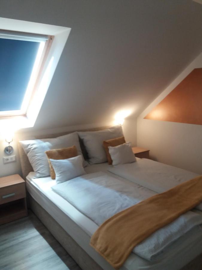 Eva Apartman Héviz Zewnętrze zdjęcie